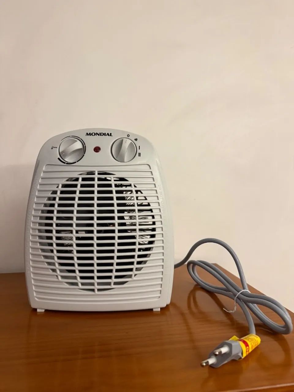 aquecedor elétrico Mondial 3 e 1 com caixa original - Foto 2