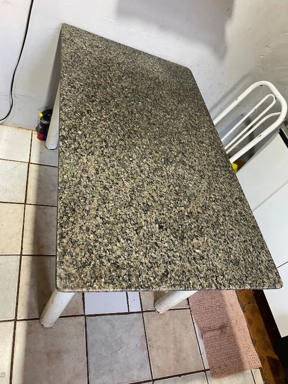 Mesa granito