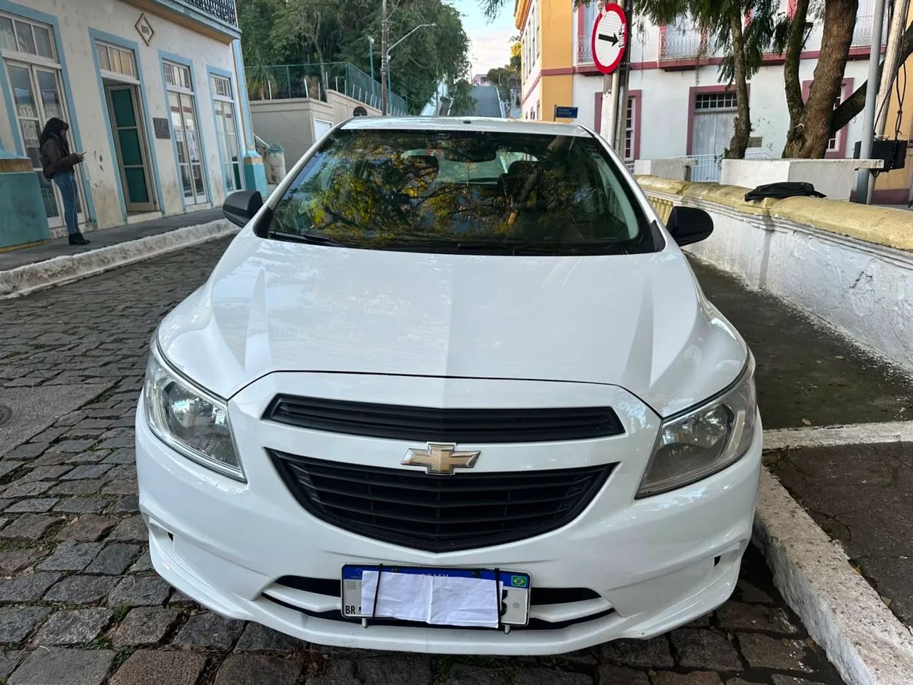 Chevrolet Onix JOY Hatch 1.0 8V Flex Mec. 4P 2018