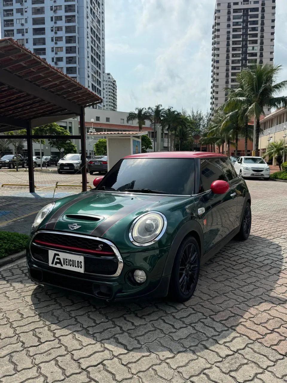 Mini Cooper S 2.0 Turbo 16V 3P Aut. 2015