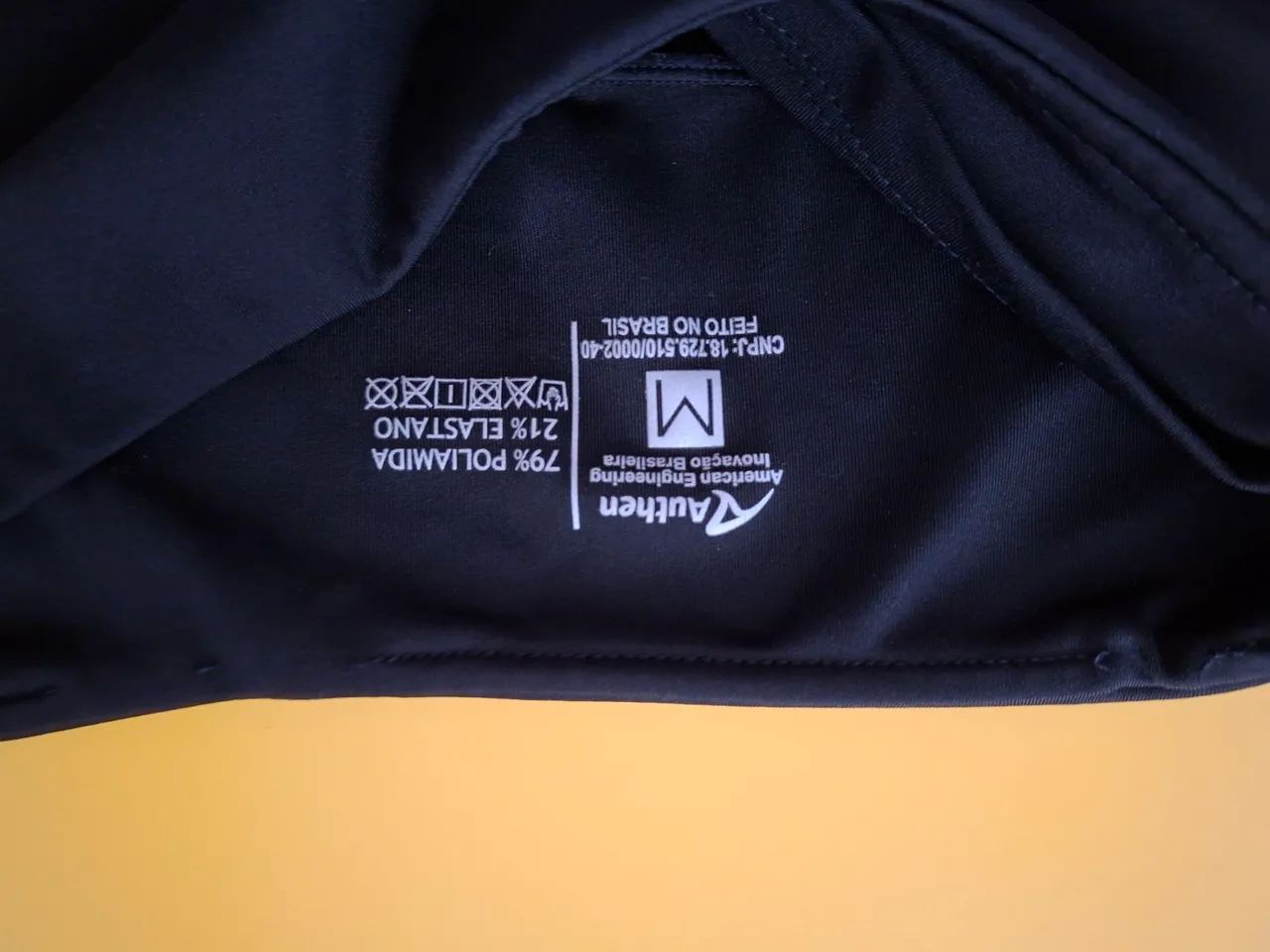 BERMUDA SIGNATURE SAMBA 15CM - PRETO -  M SEM USO - Foto 3