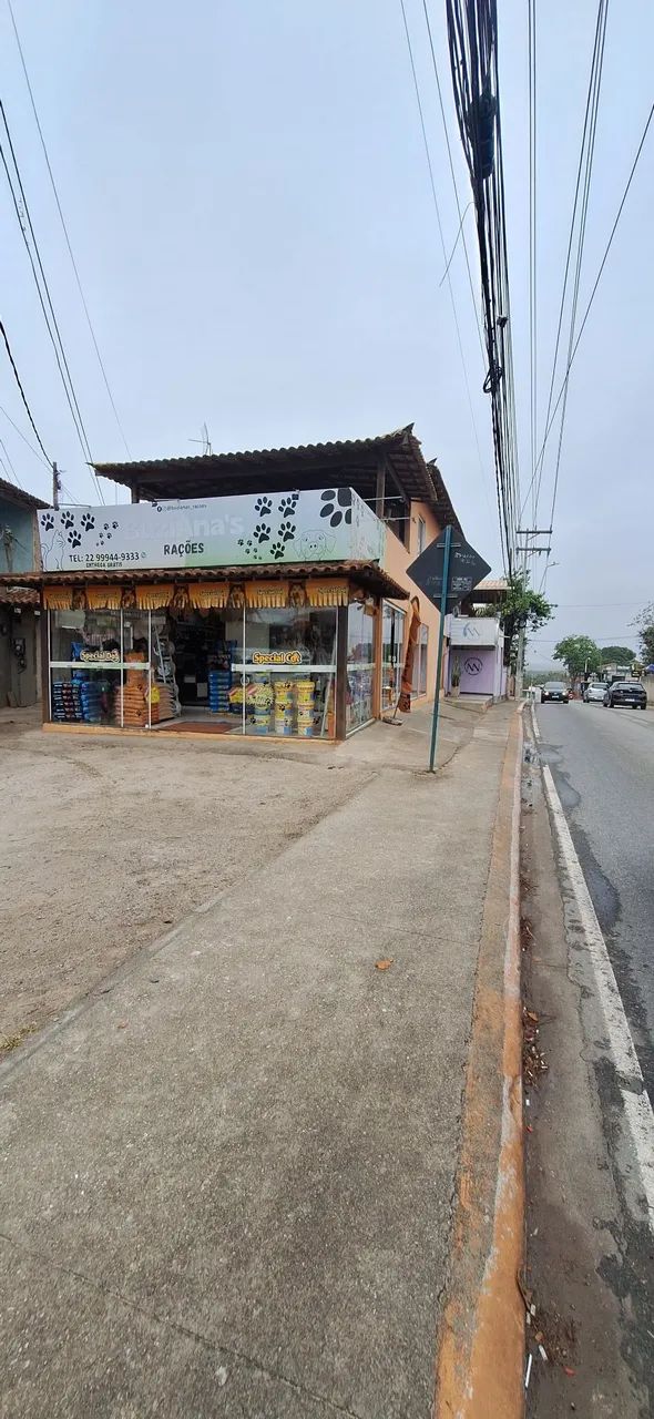 Vendo Casa de Ração 