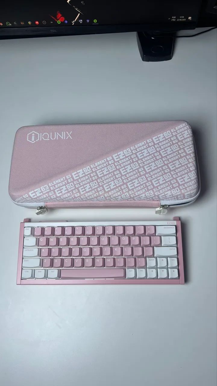 Teclado Magnético Iqunix Ez63 Pink Version