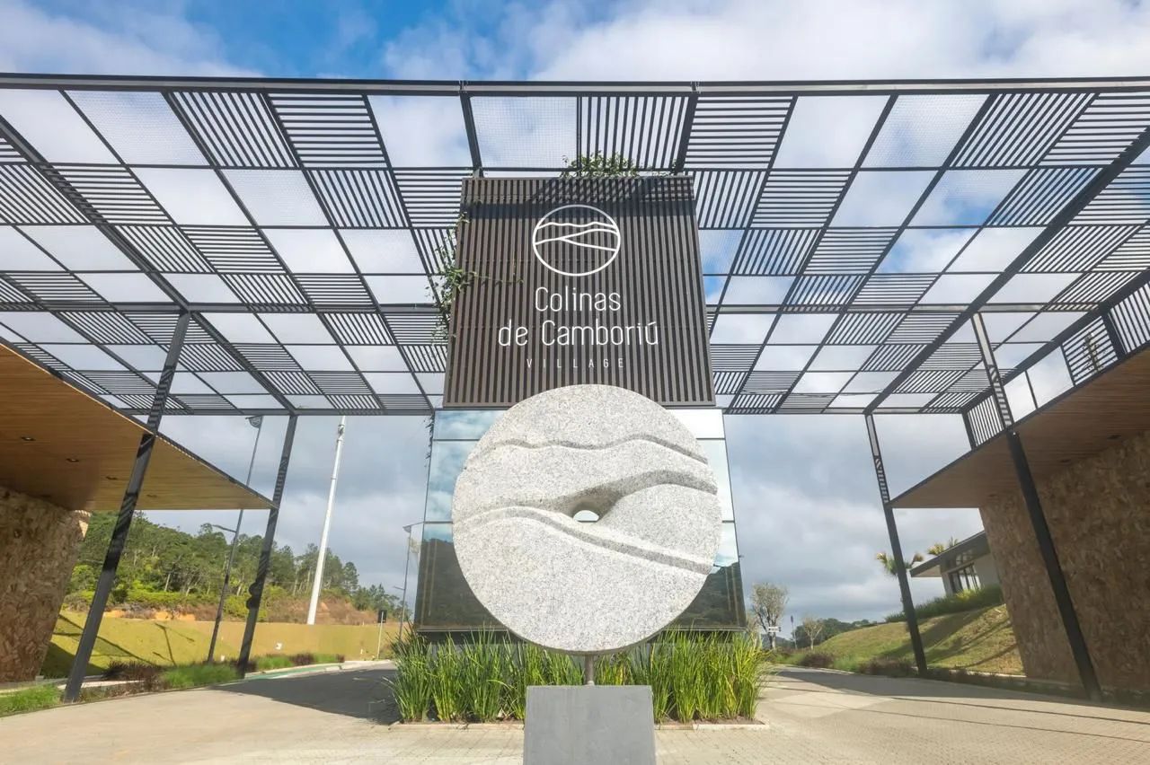 LOTE n* 188 /300 m2 a VENDA no COLINAS  de CAMBORIÚ  VILLAGE - Foto 3