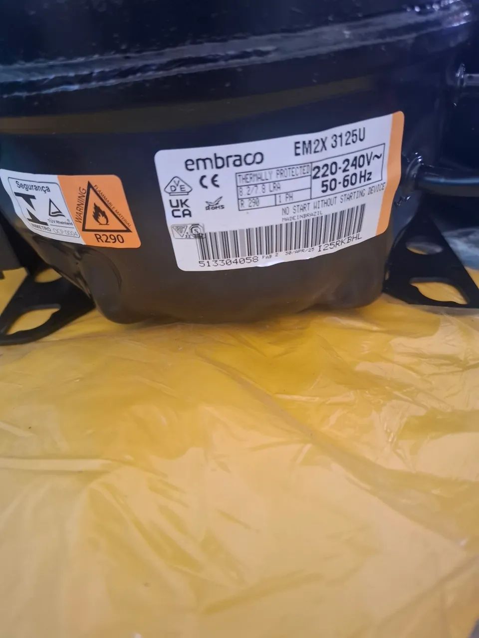 Compressor Embraco EM2X 3125U 220V GAS R290 - Foto 3