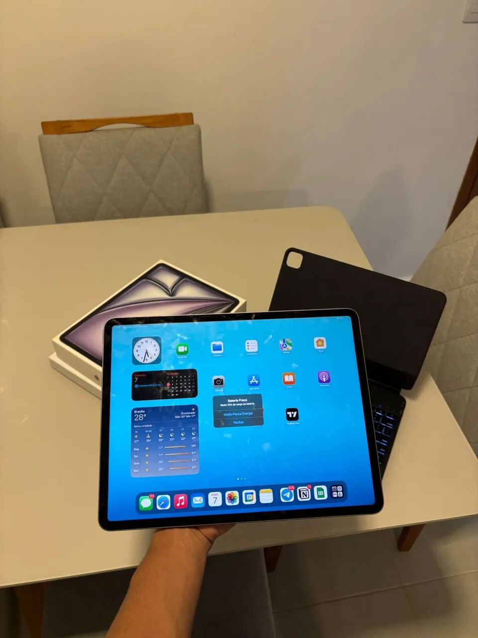 iPad Air 13? M2 128gb - Cinza Espacial - 8gb Memória RAM