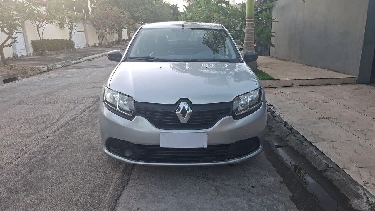 Renault Logan AUTHENTIQUE HI-FLEX 1.0 16V 4P 2014