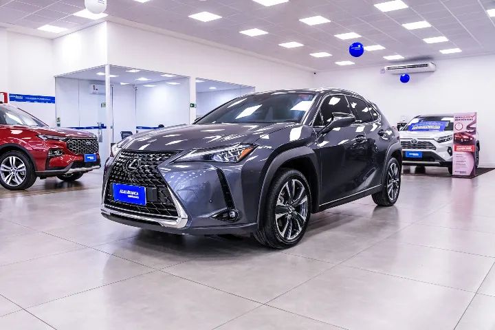 Lexus Ux-250H 2023