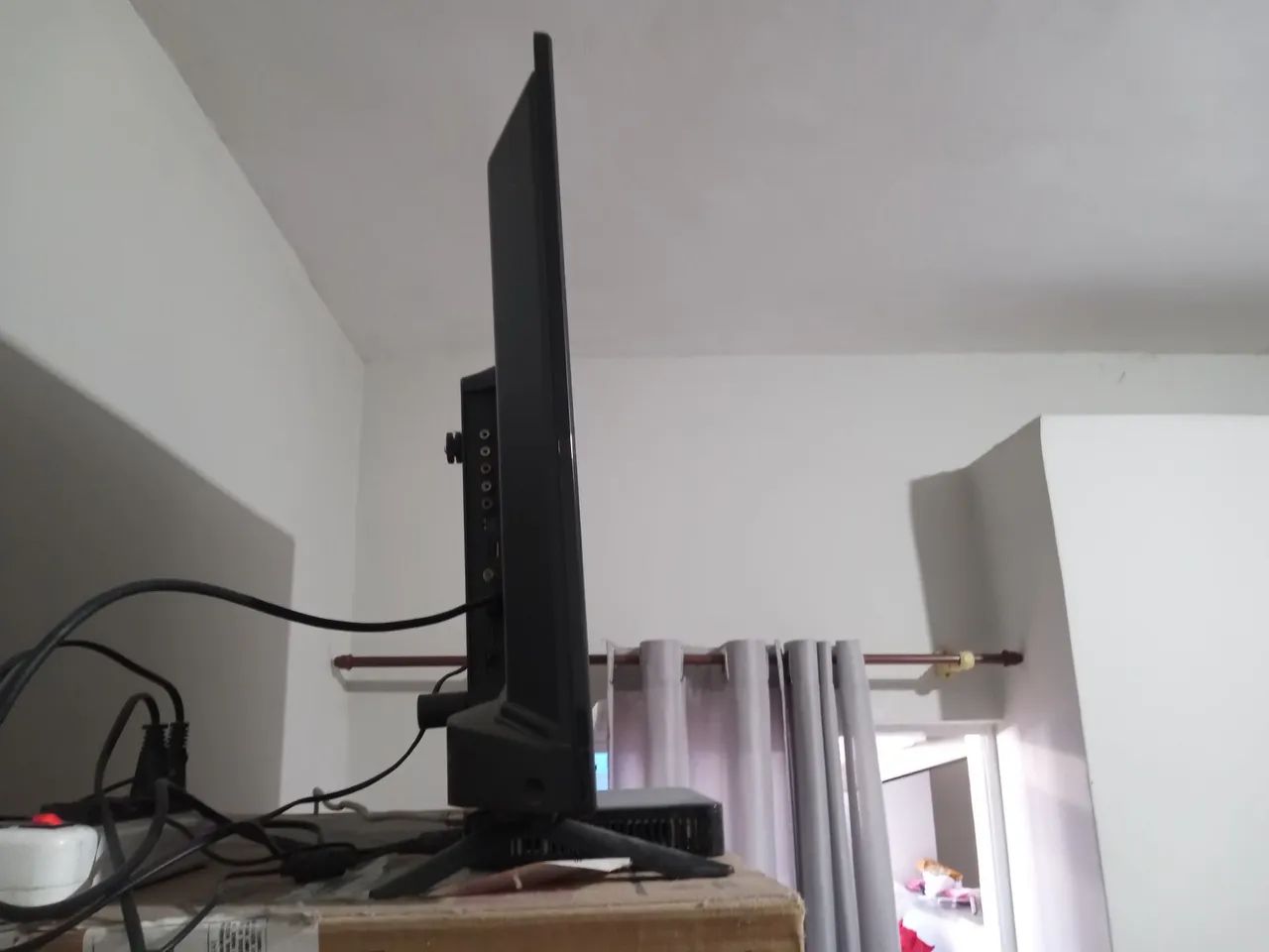 Televisor 32 polegadas marca Philco smart - Foto 3