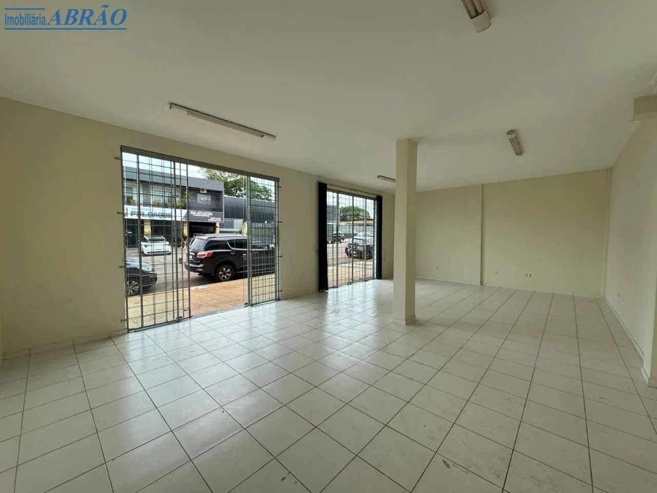 Salão Comercial com 80 m² em ótima localização com vários nichos de comércio em seu entorn - Foto 5
