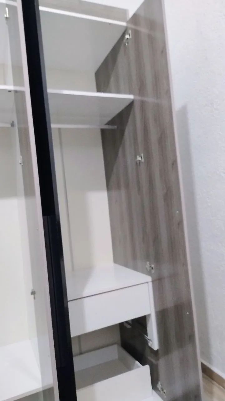 Guarda roupa 8 portas  - Foto 4