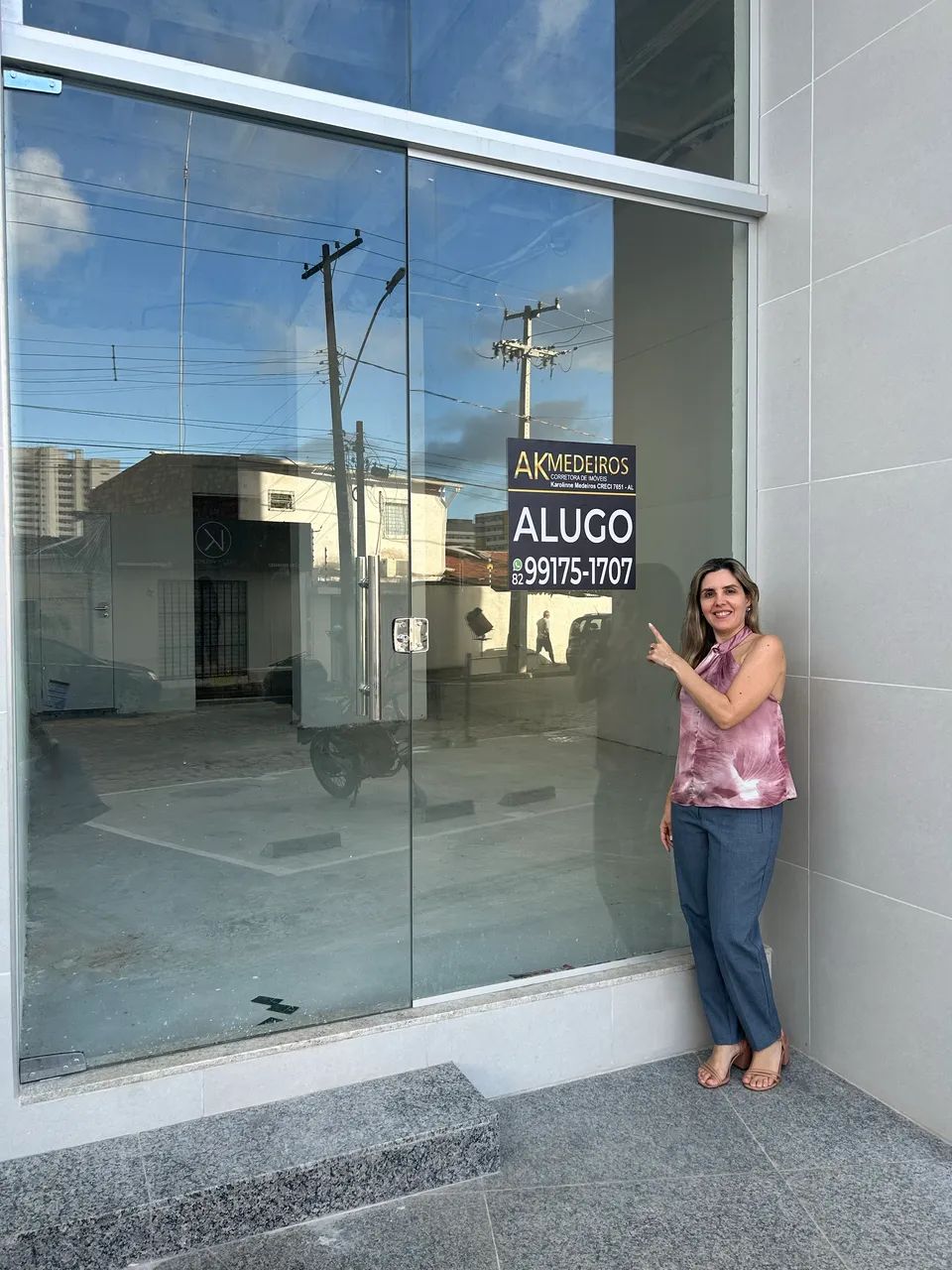 Alugo/   sala comercial/ loja / térreo/ no Harmony Farol - Térreo  - Foto 12