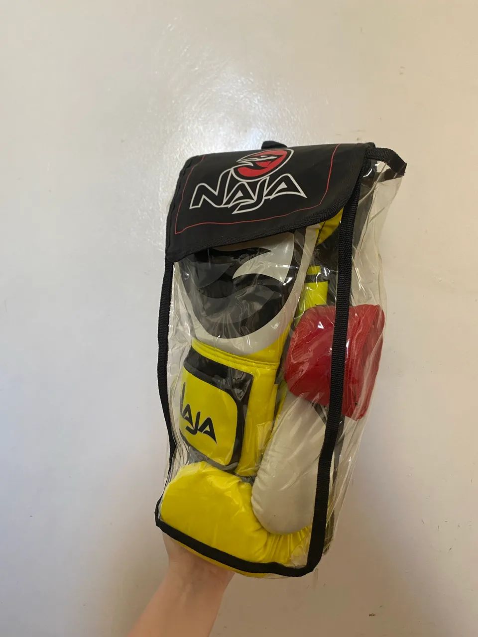 Luva de Boxe é Muay Thai 12 0Z (NUNCA FOI USADA) - Foto 3