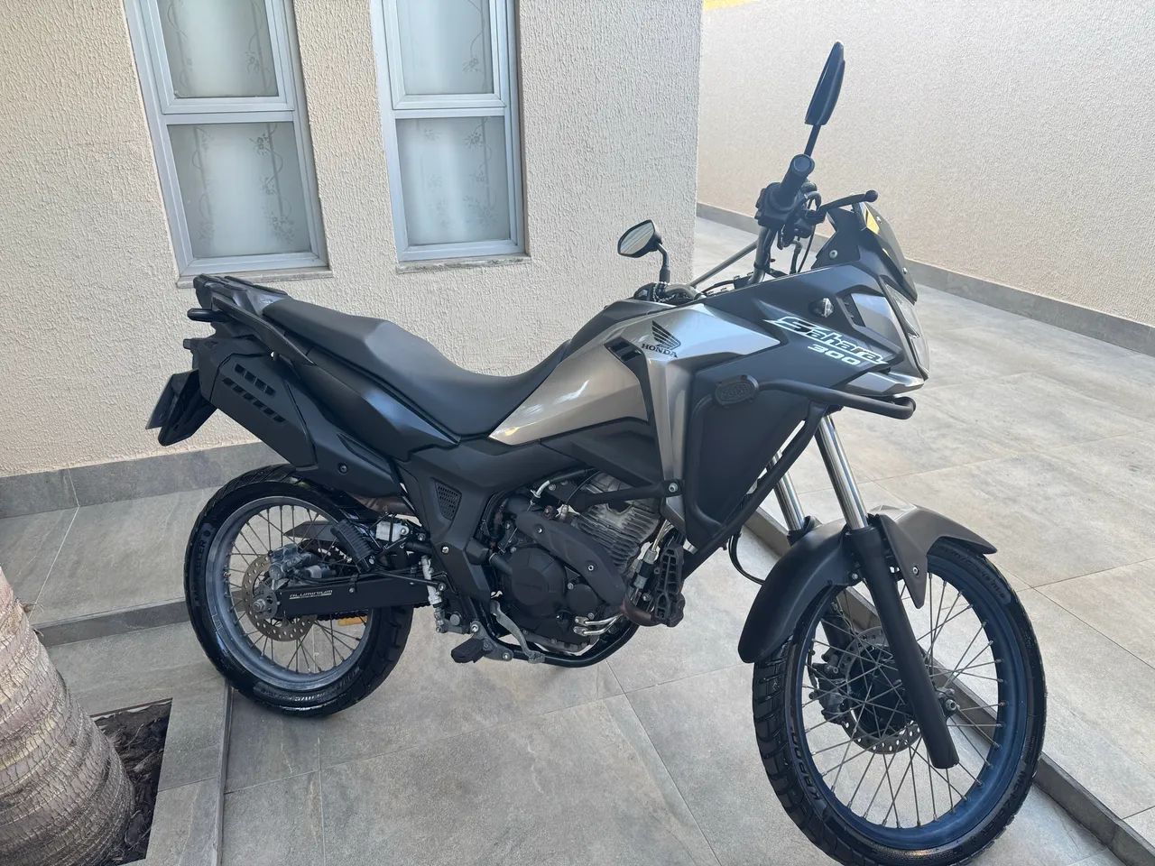 Honda Sahara 300  - Foto 5
