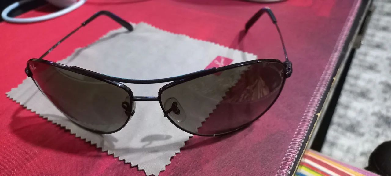 Óculos escuro rayban original com pouco uso!! - Foto 4