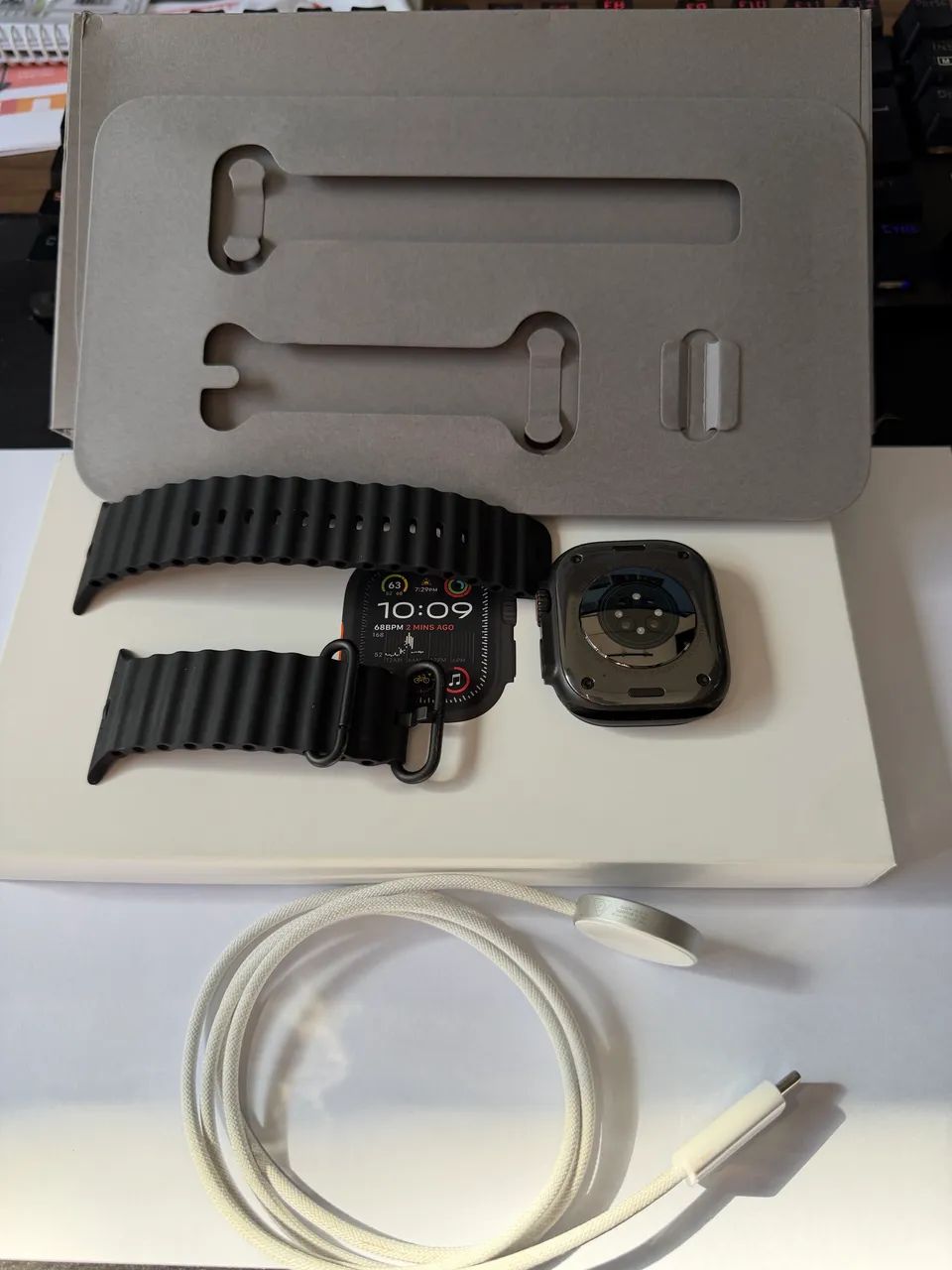 Apple Watch Ultra 2 49mm Black Titanium - Foto 3
