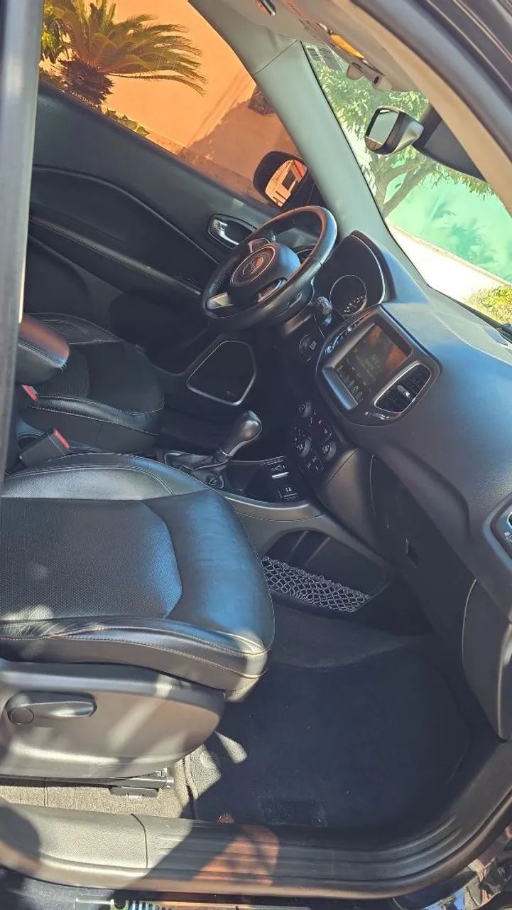 Jeep Compass Longitude 2.0 4X2 Flex 16V Aut. 2017 - Foto 5