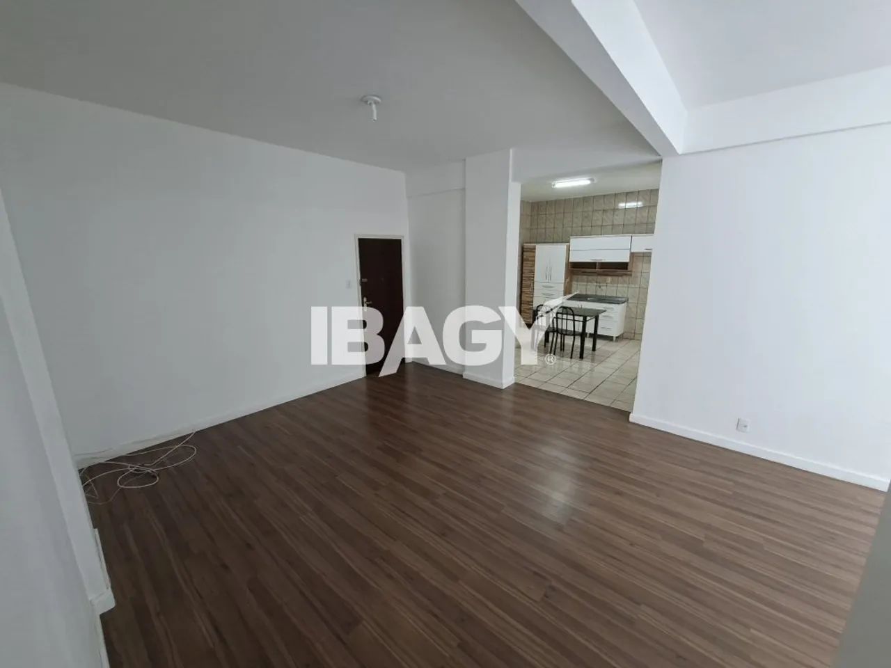 Excelente Apartamento 2 dormitório(s) em Centro - Florianópolis - Foto 3