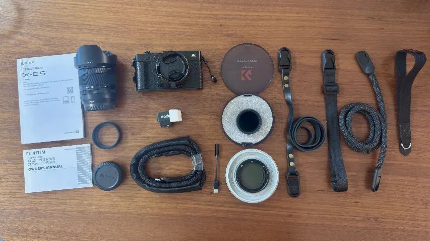 Fujifilm X-E5 Preta + Kit Completo de Lentes e Acessórios