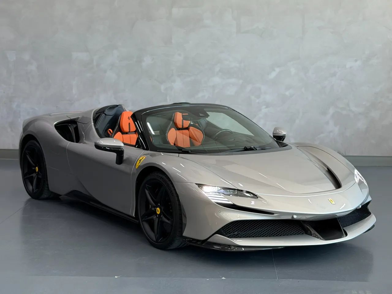 Ferrari SF 90 SPIDER 4.0 V8 Bi-Turbo (Híbrido), foto 7 de 20