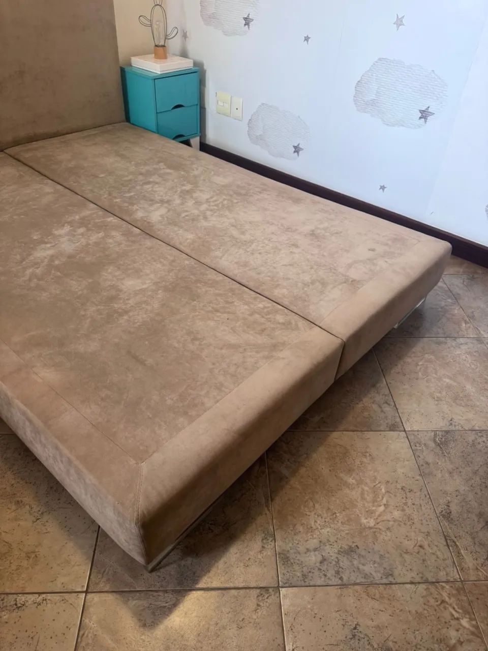 Cama de casal65082764614147122