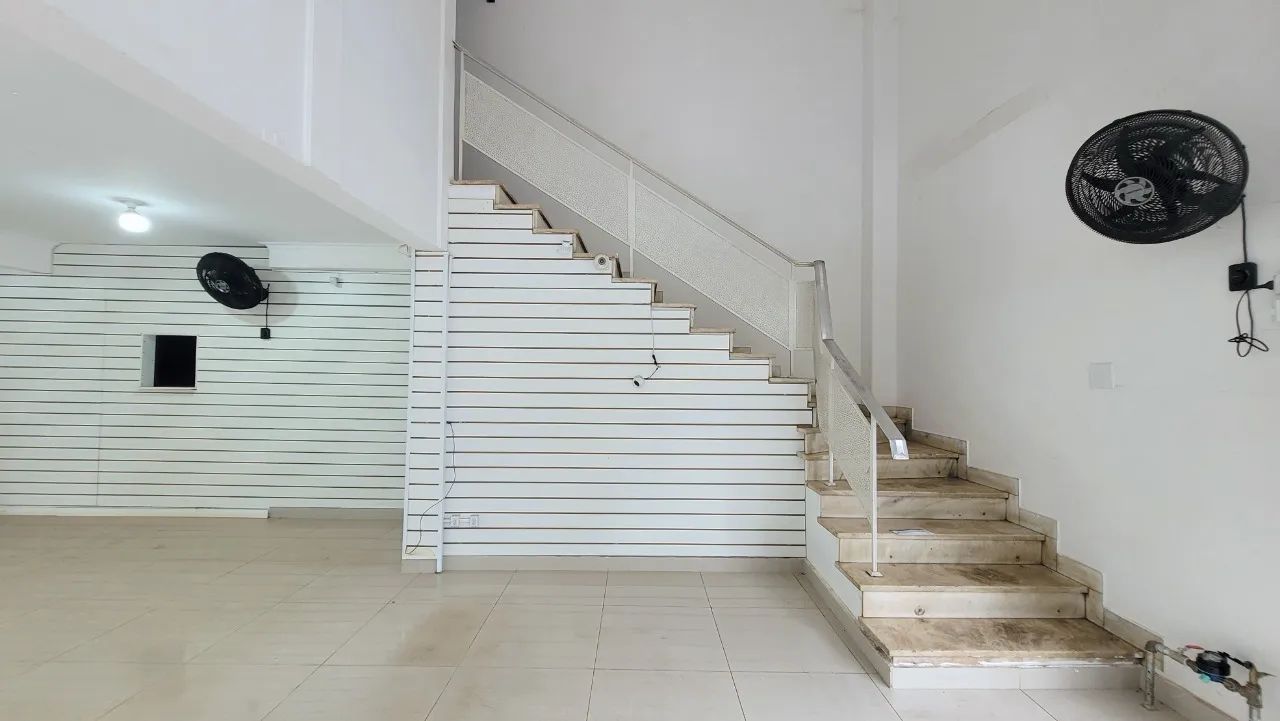 Ponto comercial com Vitrine para Alugar, 280m² - Centro - Rua Duque de Caxias - Foto 5