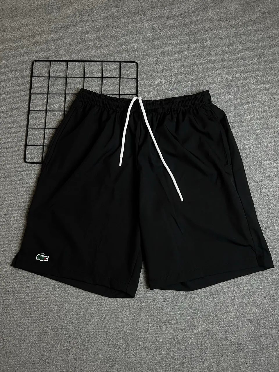 Bermuda Lacoste Sport Preta