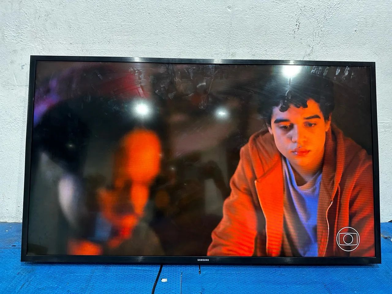 Tv Samsung smart 43 polegadas 