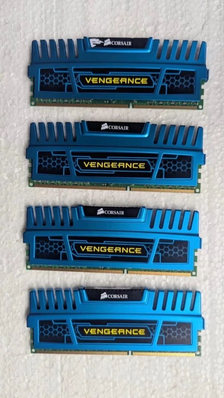 Corsair Vengeance 24GB KIT (6 x 4 GB) DDR3 1600 MHz PC3 - Foto 3