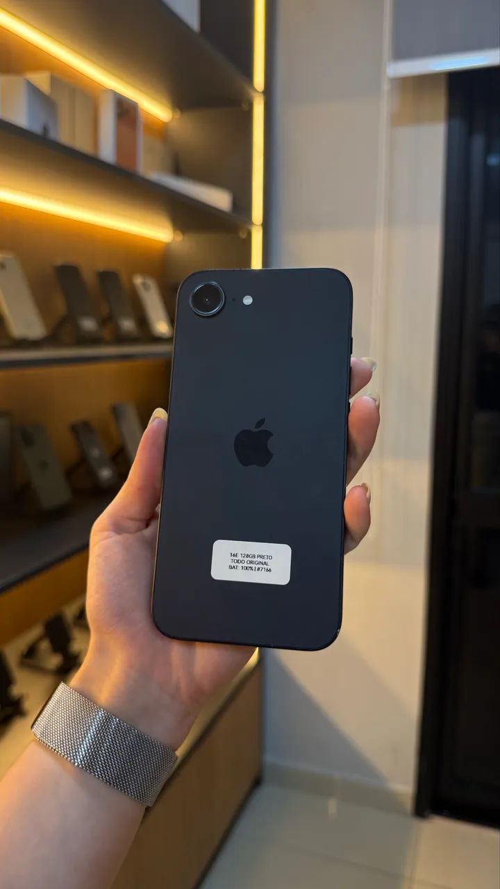 iPhone 16e 128GB 100%. (Compra em Loja física) - Foto 3
