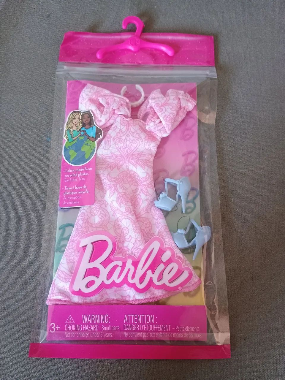 Roupinha para Barbie