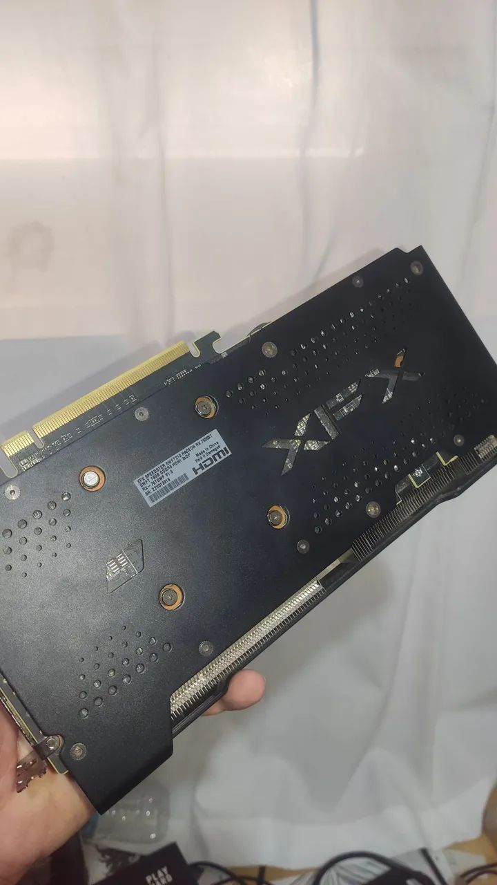 RX 7600 XT - Foto 2