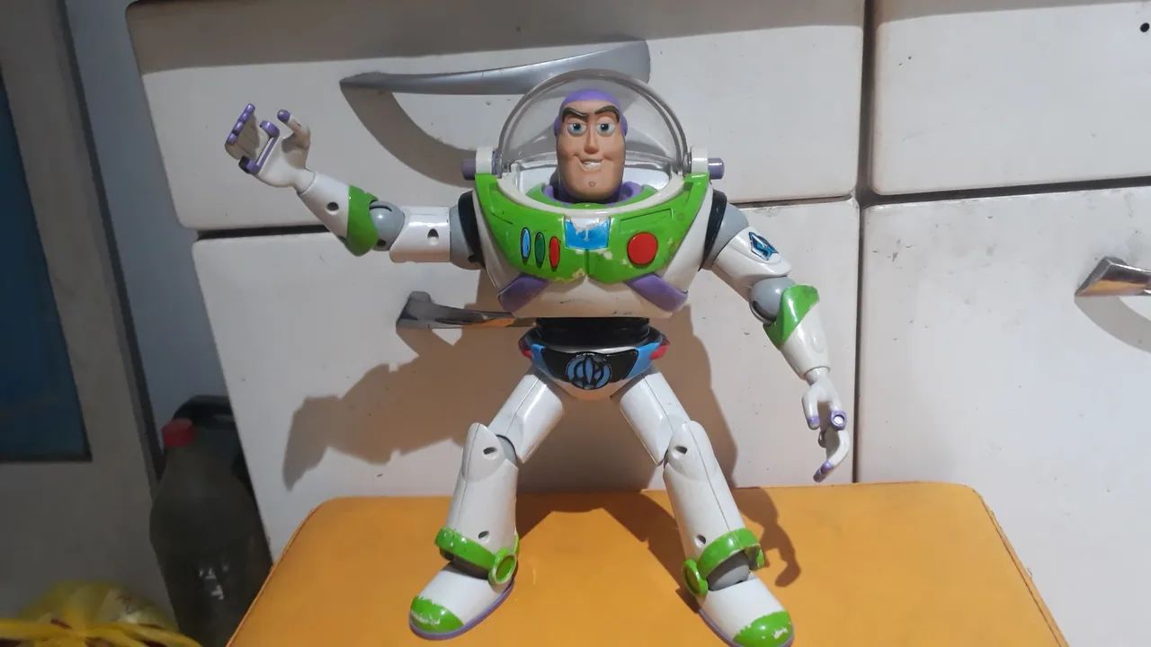 Boneco Buzz Lightear 2001 Original 