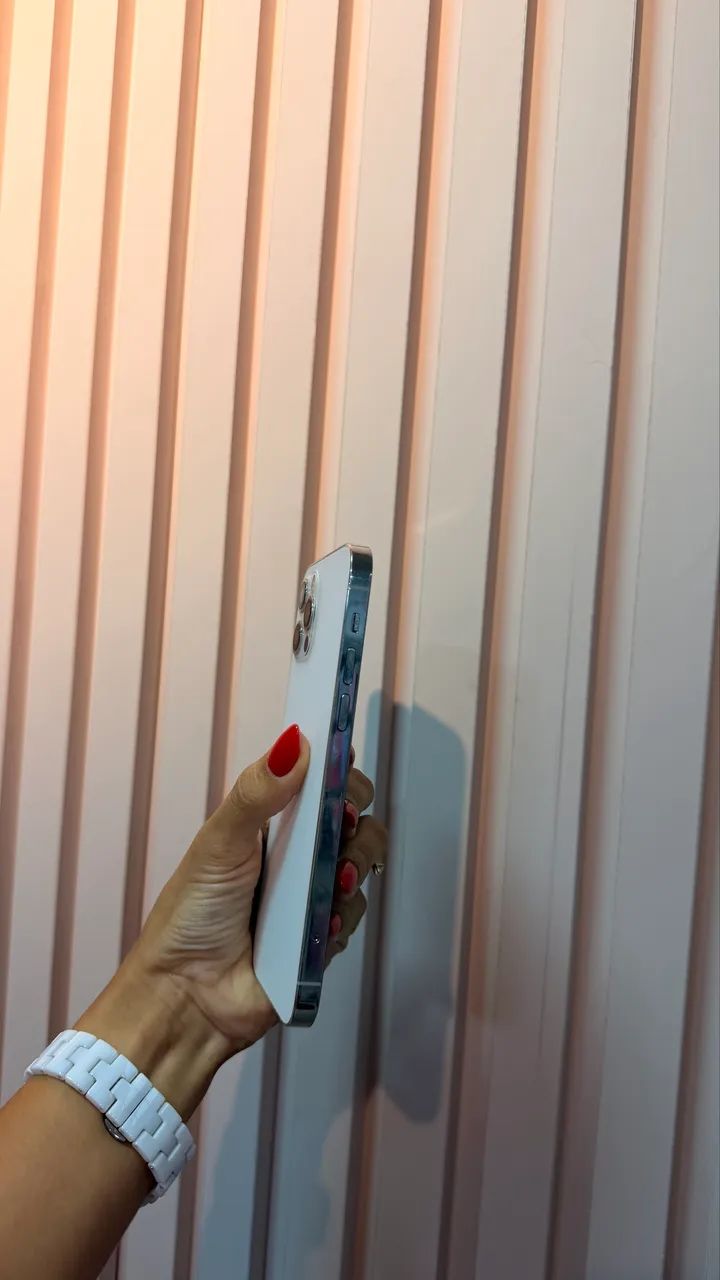iPhone 12 Pro 28gb  - Foto 3
