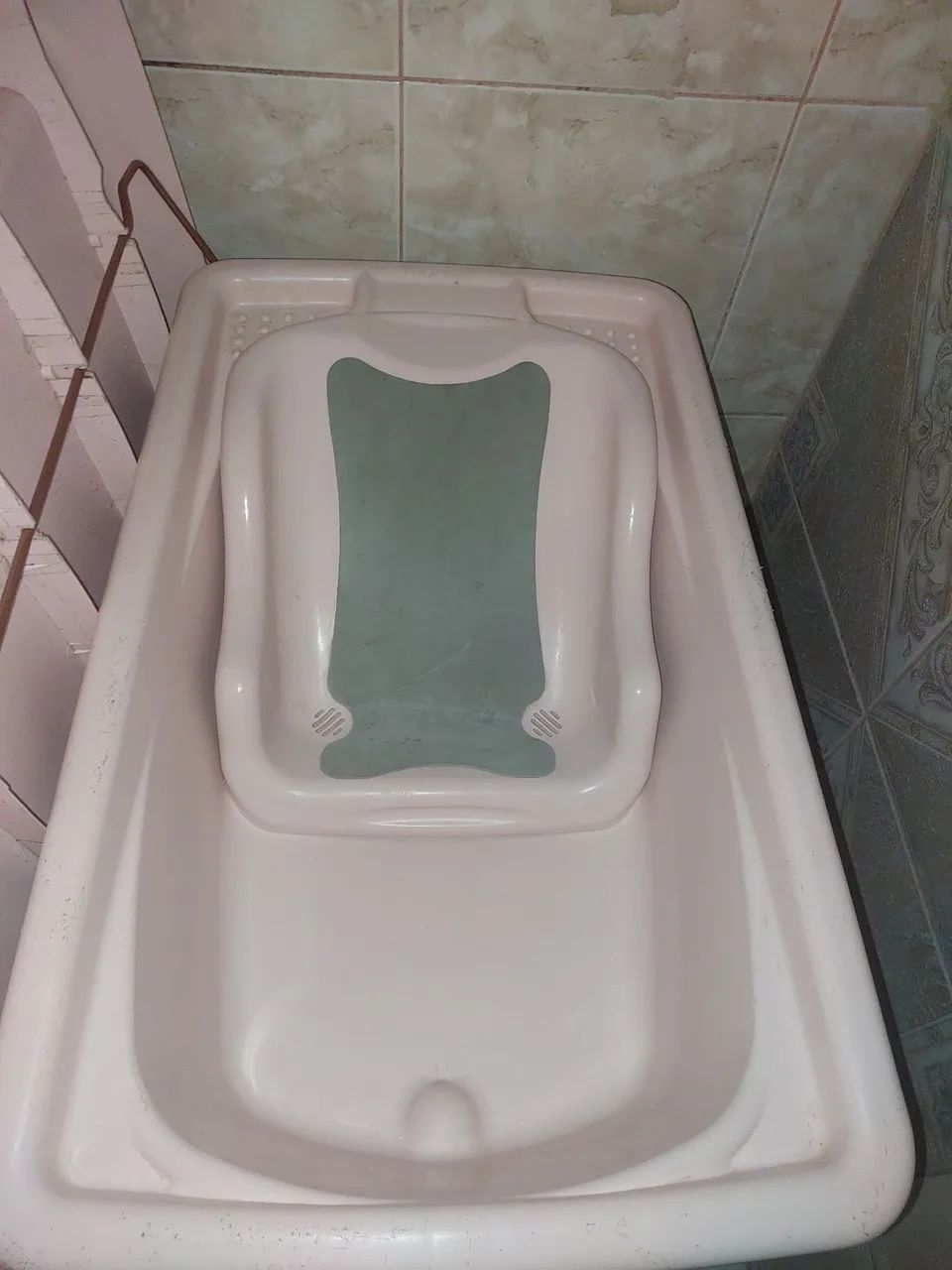 Banheira de bebê com trocador  - Foto 2