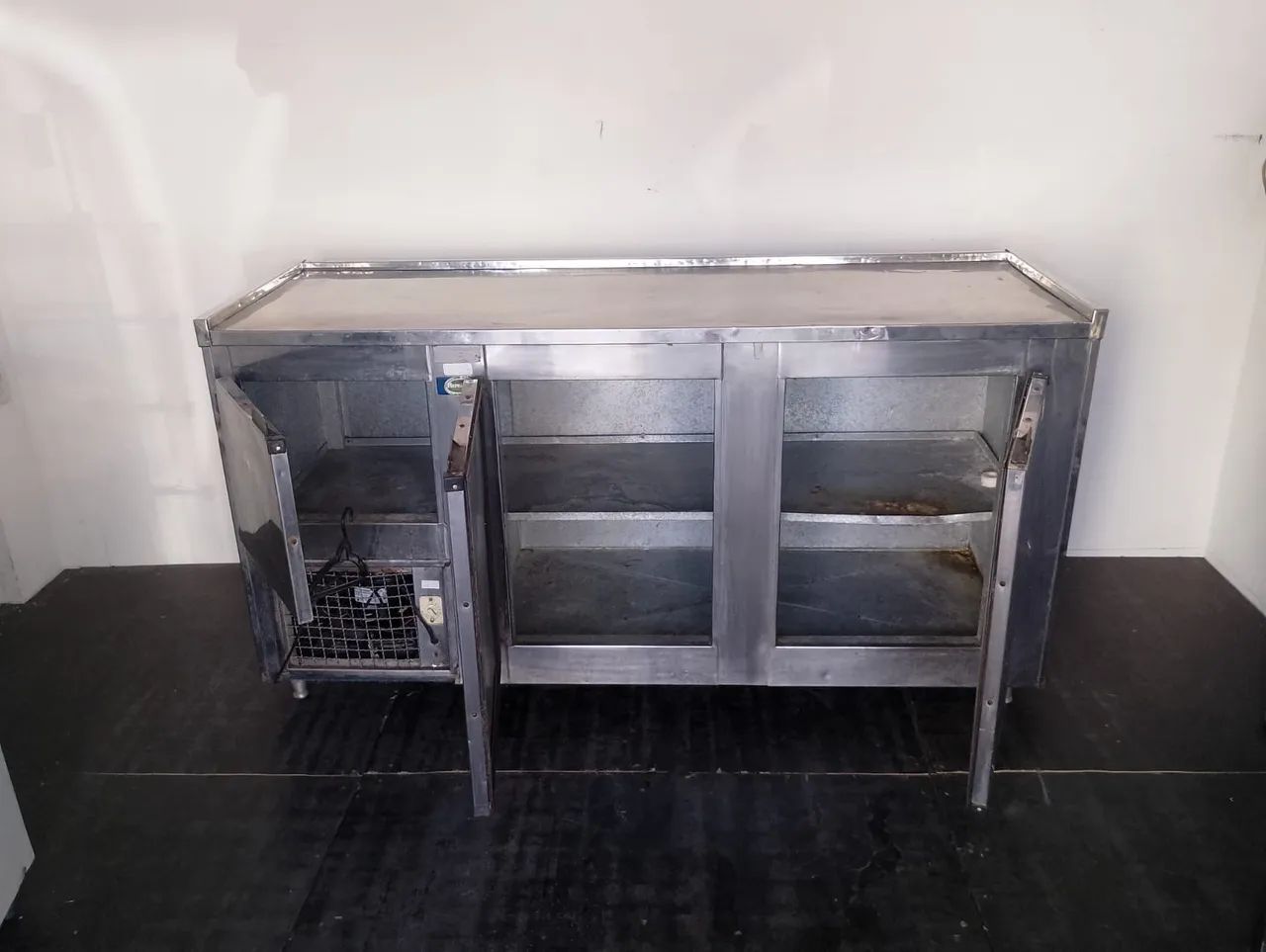 Balcão refrigerado de inox