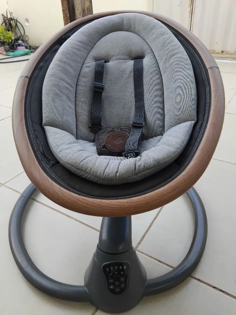 Cadeirinha de balanço para bebê Max Cossi - modelo Cássia  - Foto 6