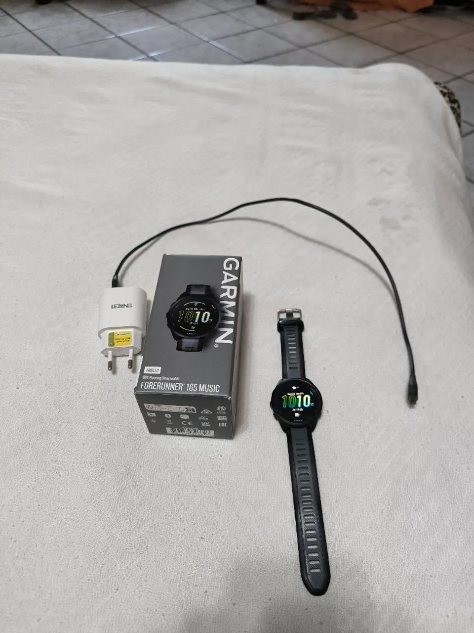 Relógio Garmin forrunner 165 Music