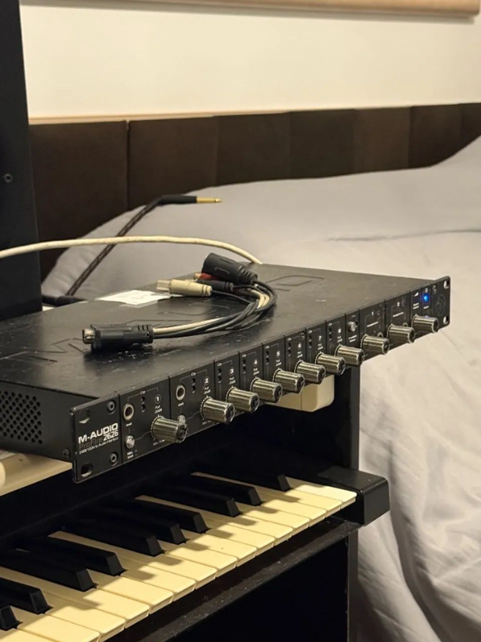 Interface M-Audio ProFire 2626 FireWire com fonte e cabos - Foto 4