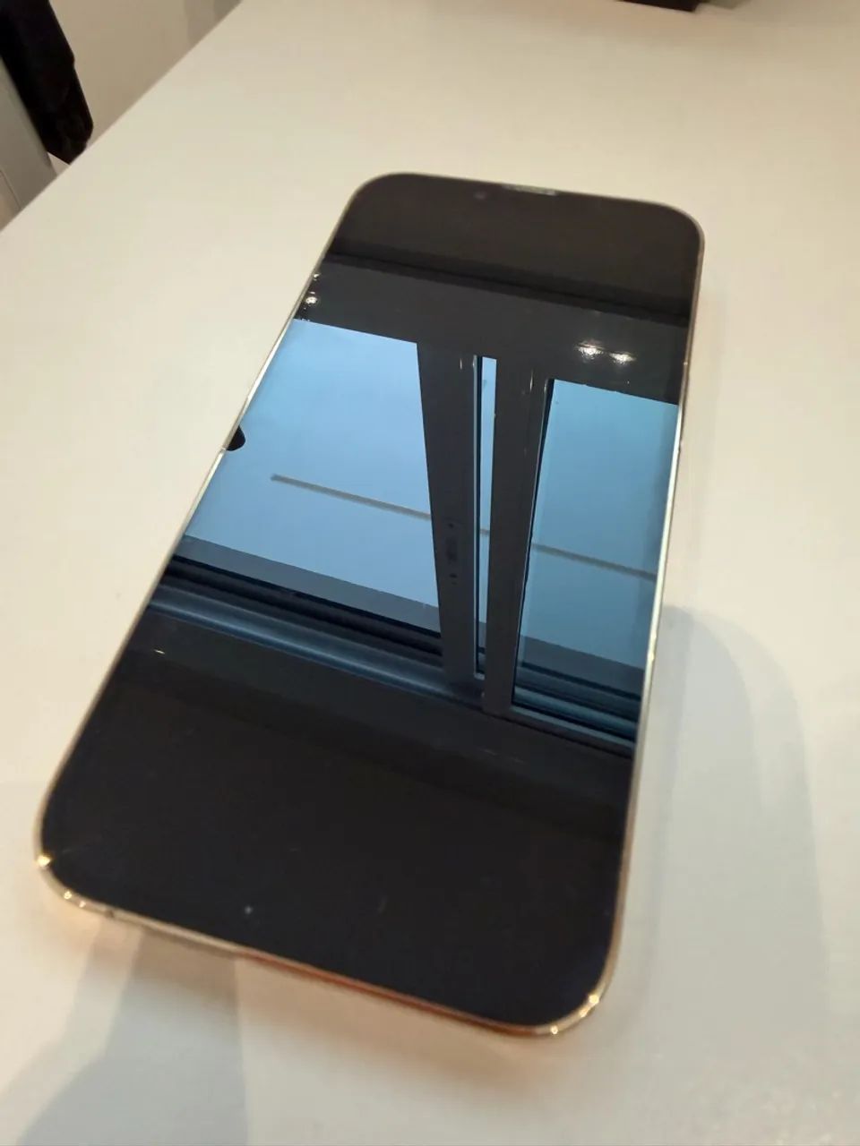 Iphone 13 pro gold 128gb - Foto 3