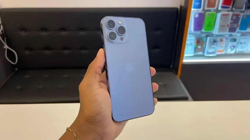 iPhone 11 Pro Max + iPhone 13 Pro Max | Combo - Foto 2
