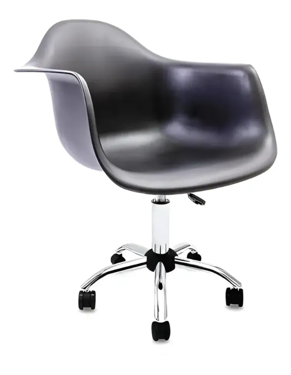 Cadeira Eames Office com braços e base giratória cromada com rodízios