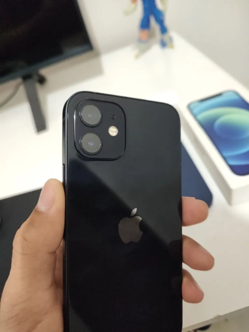 Apple iPhone 12 Preto 64gb usado - Foto 3