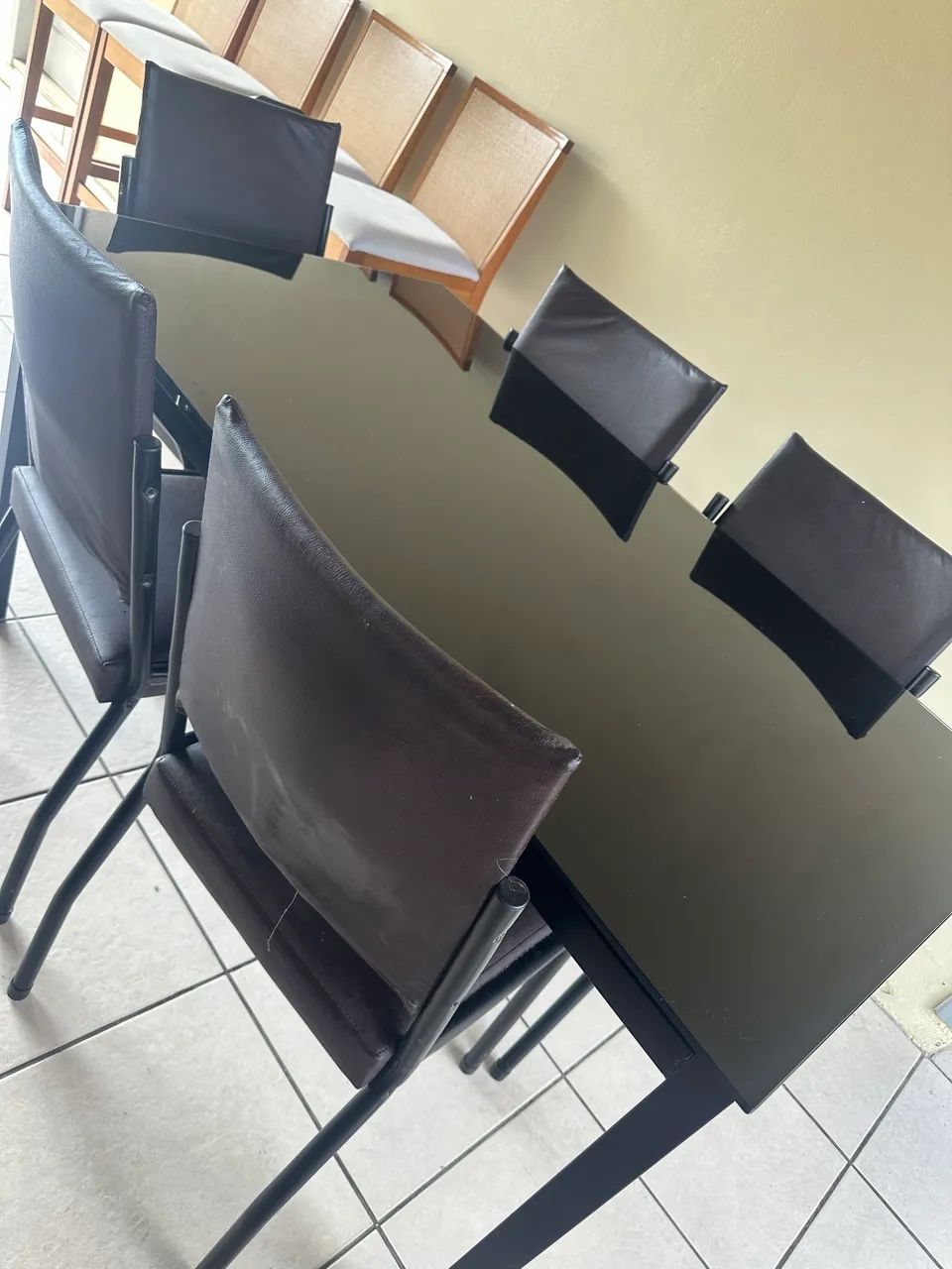 Mesa de vidro 5 cadeiras  - Foto 2