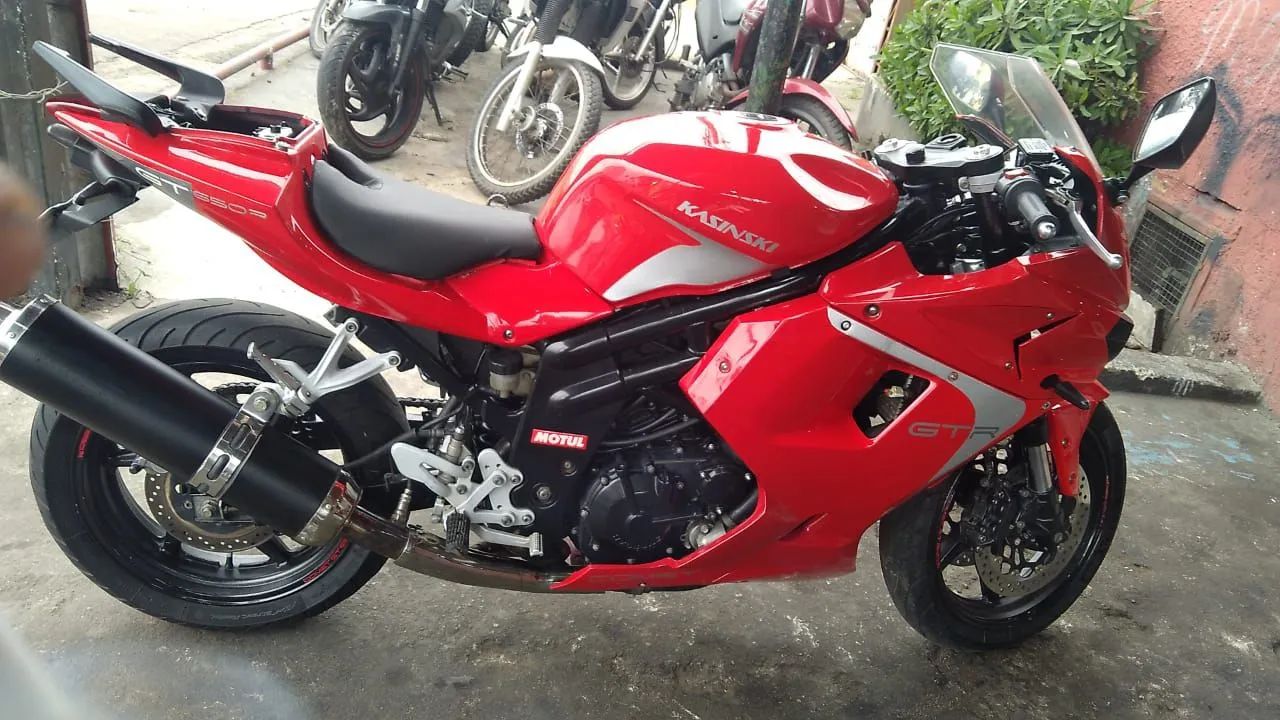 Comet GTR 650 2013