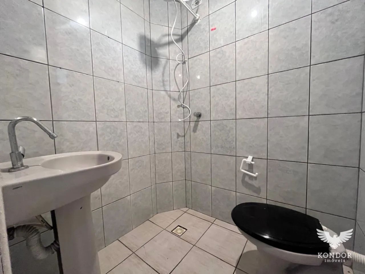 Casa no BUTIATUVINHA com 75m² - Foto 5