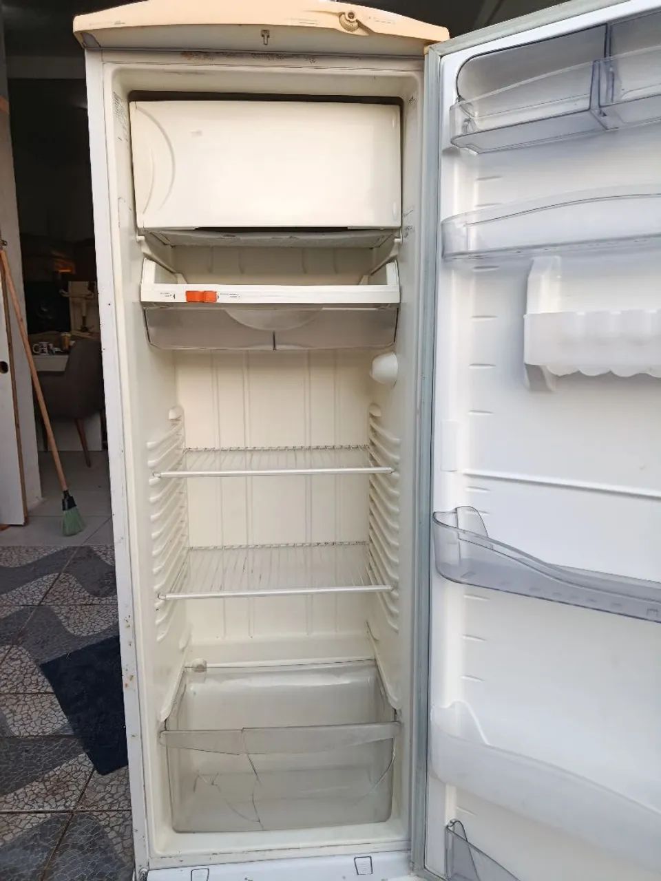 Geladeira Consul 360 litros - Foto 2