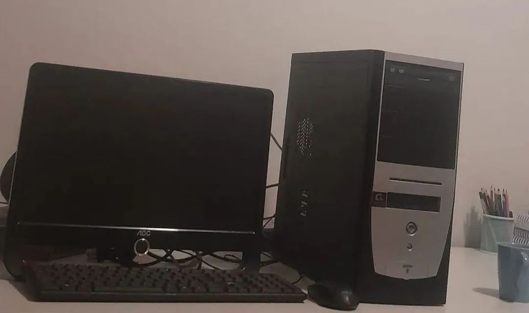 Computador usado completo 