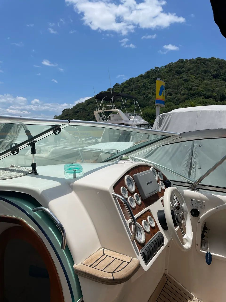 Lancha Phantom 290 2005 240hp