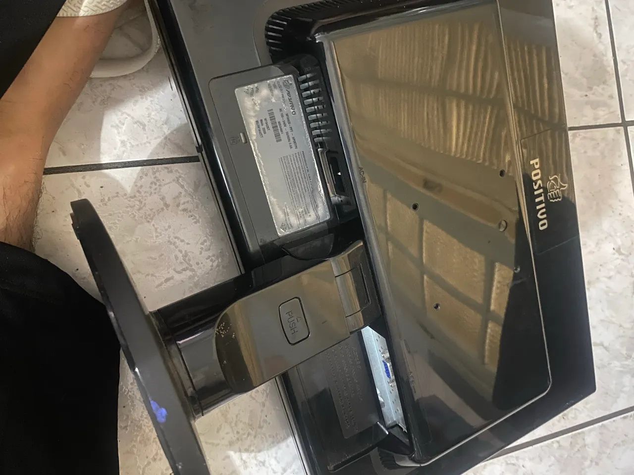 Monitores Positivo AOC 19 Polegadas 403004439051653121